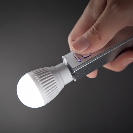 TomaxUSA Chargers/Adapters USB powered LED light bulb